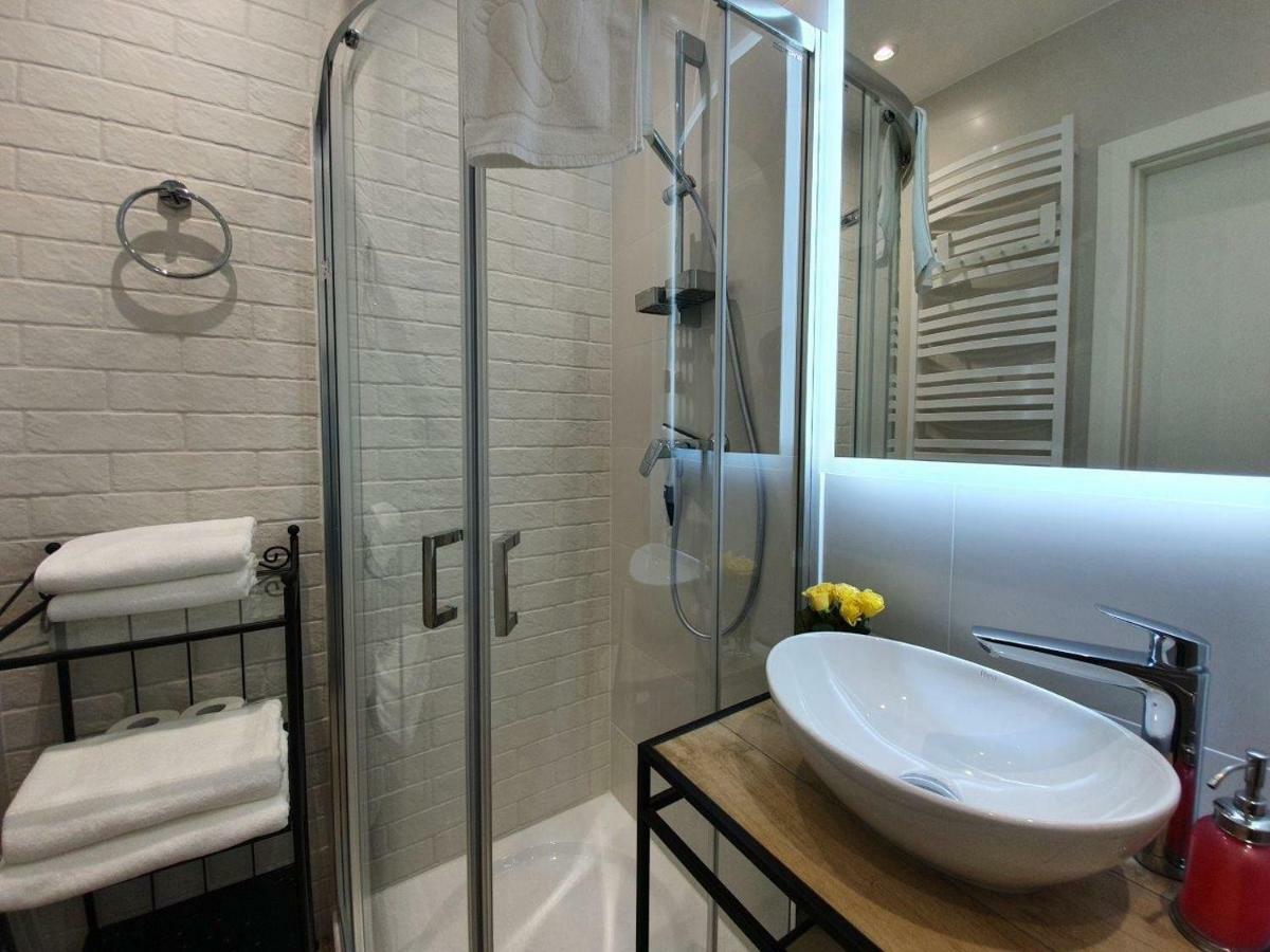 Apartament Azure 19 - 365Pam Apartment Колобжег Екстериор снимка